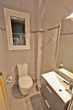 Dom wakacyjny Menigos House