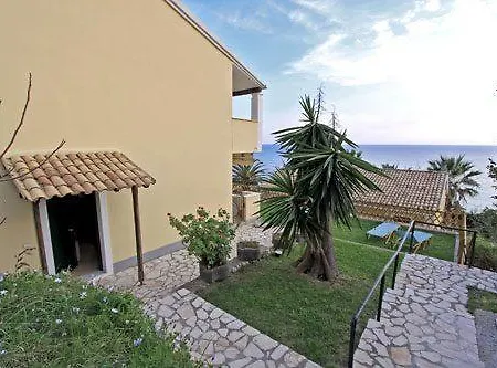 Menigos House Dom wakacyjny